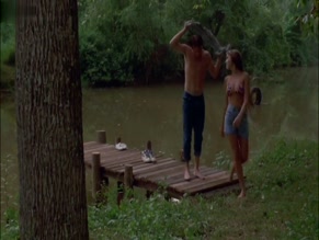 CHRISTIE CLARK in CHILDREN OF THE CORN II (1993)