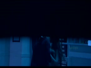 KARISHMA SHARMA in RAGINI MMS RETURNS (2017)