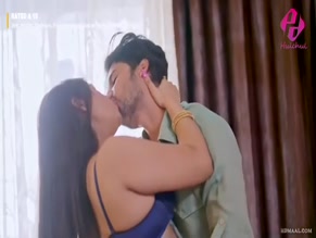 PRIYANKA HALDAR in BADHAAI LO