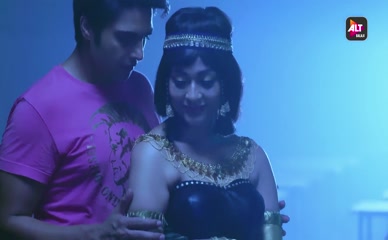 PIYALI MUNSHI NUDE/SEXY SCENE IN GANDI BAAT