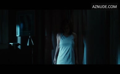 LEXI ATKINS NUDE/SEXY SCENE IN THE BOY NEXT DOOR