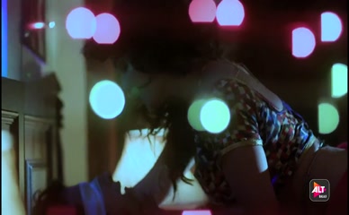 FLORA SAINI NUDE/SEXY SCENE IN GANDI BAAT