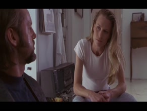 ROBIN WRIGHT in THE CROSSING GUARD (1995)