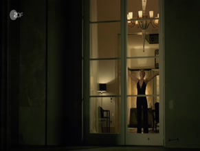 MASHA TOKAREVA NUDE/SEXY SCENE IN HELEN DORN