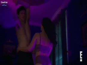 ISABELLA GOMEZ NUDE/SEXY SCENE IN ROYAL RENDEZVOUS