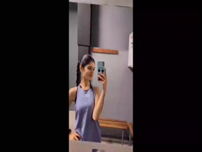 MAI ARRAIZ in MAI ARRAIZ SEXY (2021)