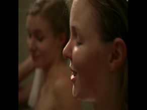 KRISTEN BELL NUDE/SEXY SCENE IN GRACIE'S CHOICE