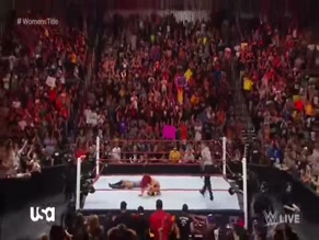 SASHA BANKS NUDE/SEXY SCENE IN WWE MONDAY NIGHT RAW