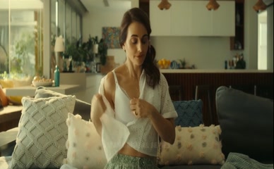 PIA MIRANDA NUDE/SEXY SCENE IN INVISIBLE BOYS