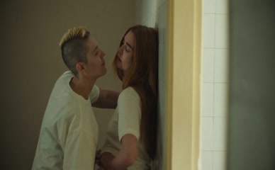 MARINA RUY BARBOSA,LETICIA RODRIGUES NUDE/SEXY SCENE IN TREMEMBE