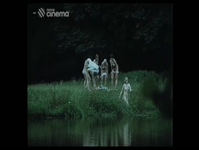 UNKNOWN in MATEJI, PROC TE HOLKY NECHTEJI? (1981)