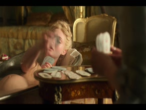 ELLE FANNING NUDE/SEXY SCENE IN THE GREAT