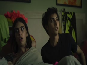 CARLA DOMINGUEZ in FISICA O QUIMICA: LA NUEVA GENERACION (2025)