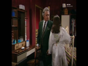 PATRICIA TAVARES in ROSEIRA BRAVA