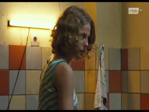 PATRYCIA ZIOLKOWSKA NUDE/SEXY SCENE IN SOLINO