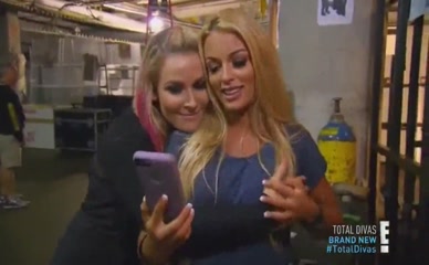 MANDY ROSE NUDE/SEXY SCENE IN TOTAL DIVAS