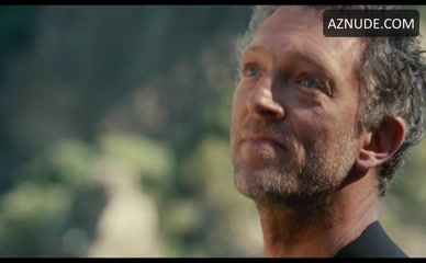 LOLA LE LANN NUDE/SEXY SCENE IN ONE WILD MOMENT