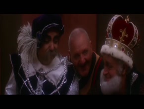 LINNEA QUIGLEY NUDE/SEXY SCENE IN FAIRY TALES