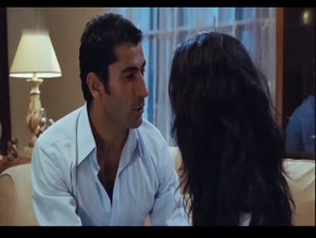 ASLI TANDOGAN in KABADAYI (2007)