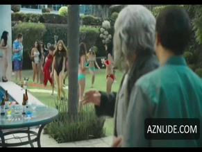 MARILUZ BERMUDEZ in SUPER X (2017)