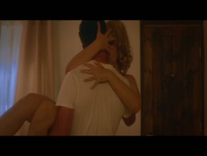 CAYLEE COWAN NUDE/SEXY SCENE IN FRANK AND PENELOPE