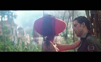 BARBARA EVANS NUDE/SEXY SCENE IN DOIS IRMAOS