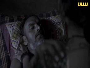 SANNI SINGH NUDE/SEXY SCENE IN RITI RIWAJ WATER WIVES