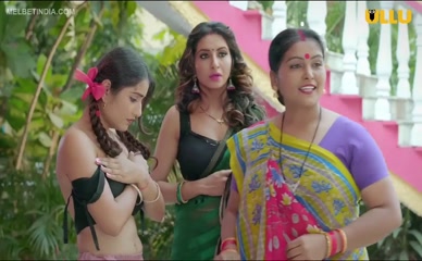 PAYAL GUPTA in Riti Riwaj Wife On Rent