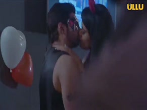 MANVI CHUGH in RITI RIWAJ LOVE FESTIVAL (2020)