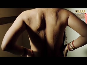 NOOR MALABIKA NUDE/SEXY SCENE IN PALANG TOD (SISKIYAAN)