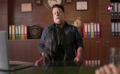 PRERIKA ARORA NUDE/SEXY SCENE IN FIXERR