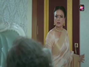 LIZAA MALIK in FIXERR