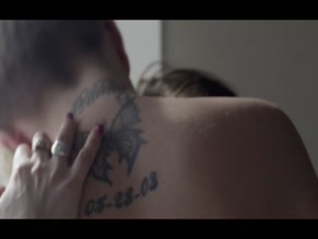 VICTORIA FOX in BB (2016)