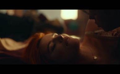 BELLA THORNE NUDE/SEXY SCENE IN GAME OF LOVE