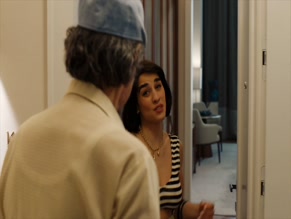 BEATRICE GRANNO in THE WHITE LOTUS (2021-)