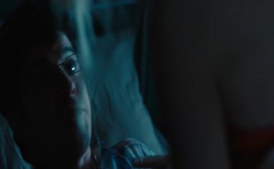 EMILY BERRINGTON NUDE/SEXY SCENE IN THE INBETWEENERS 2