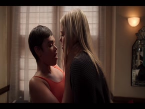 RENEE RAPP,LILITH MESIDOR,NARE ISRAELYAN,KARA JOBE,EMILY MORALES-CABRERA NUDE/SEXY SCENE IN THE SEX LIVES OF COLLEGE GIRLS