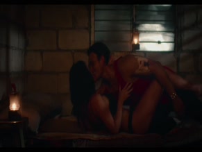 FRANKI RUSSELL in PABUYA (2022)