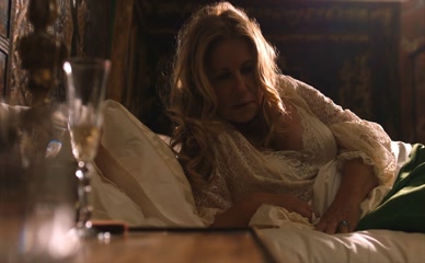 JENNIFER COOLIDGE NUDE/SEXY SCENE IN THE WHITE LOTUS