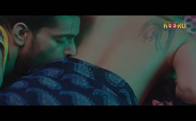 ANKITA DAVE NUDE/SEXY SCENE IN CHIKEN CURRY PART 1