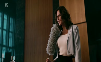 KSENIYA UTEKHINA in BESPRINTSIPNYE V PITERE