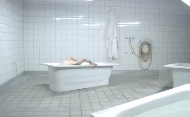 VICTORIA CARMEN SONNE,FREDERIKKE DAHL HANSEN NUDE/SEXY SCENE IN TEENLAND