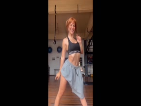 FLOR VIGNA in FLOR VIGNA SEXY DANCING HER SONG IN A STUNNING BLACK TOP FOR SOCIAL MEDIA VIDEO (2023)