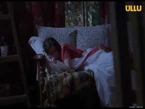 IRRA SONI in CHARMSUKH (SAUDA)