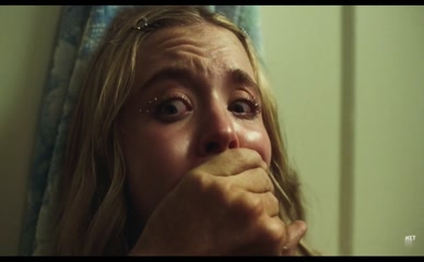 SYDNEY SWEENEY in EUPHORIA