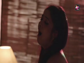 GARIMA JAIN in GANDI BAAT (2023)