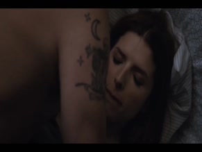 ANNA KENDRICK in LOVE LIFE (2020-)