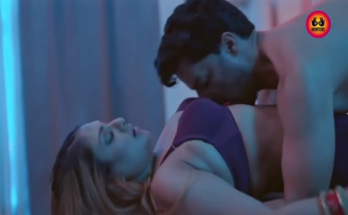 KHUSHI MUKHERJEE NUDE/SEXY SCENE IN DAVIKA