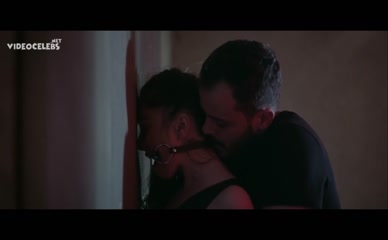 COSMINA STRATAN NUDE/SEXY SCENE IN LILITH