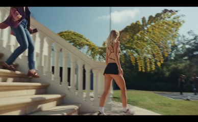 LILY-ROSE DEPP NUDE/SEXY SCENE IN THE IDOL